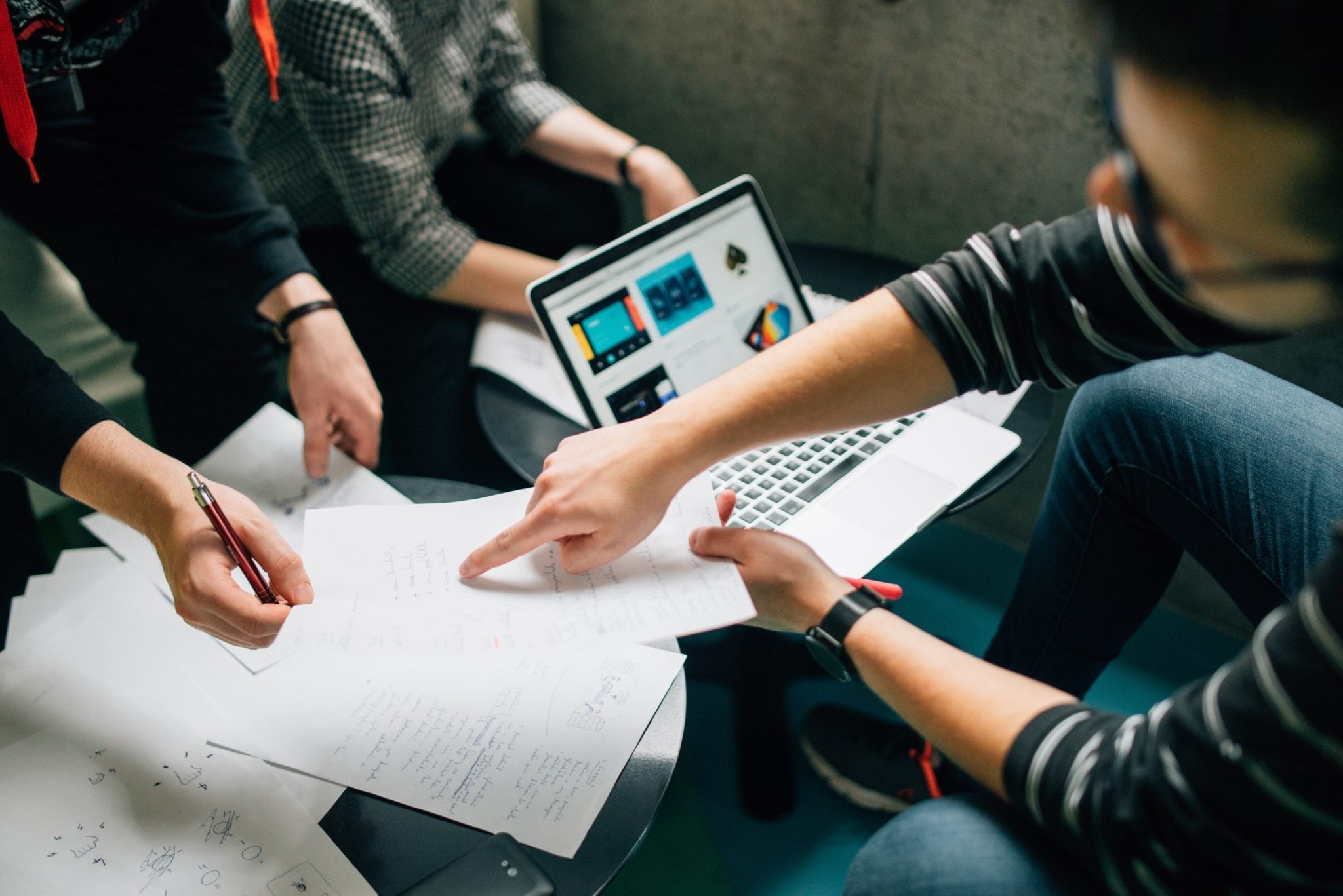 Tutors, Market Yourselves To Students